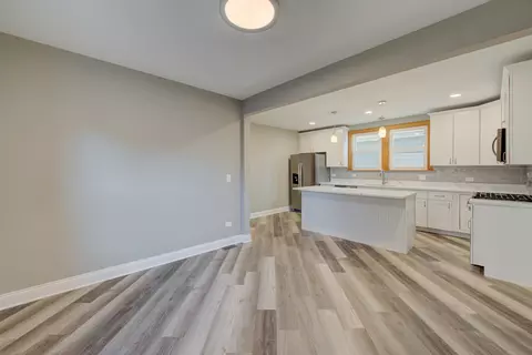 4156 Park Ave, Brookfield, IL 60513 photo 8