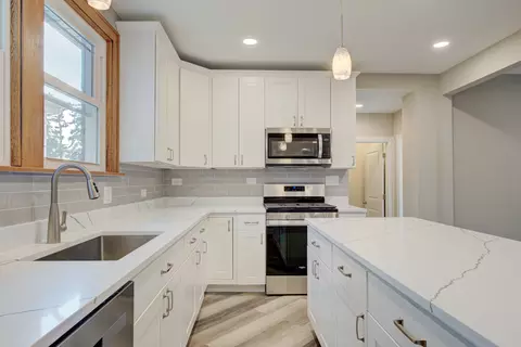 4156 Park Ave, Brookfield, IL 60513 photo 3