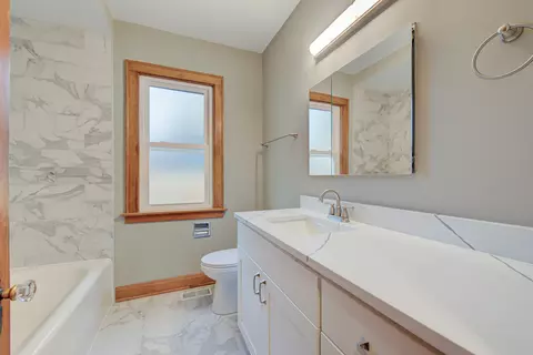 4156 Park Ave, Brookfield, IL 60513 photo 18