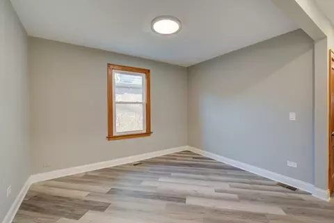 4156 Park Ave, Brookfield, IL 60513 photo 10