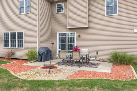 1148 N Pointe Dr, Normal, IL 61761 photo 38