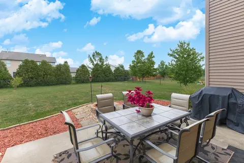 1148 N Pointe Dr, Normal, IL 61761 photo 37