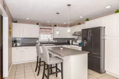 1148 N Pointe Dr, Normal, IL 61761 photo 12