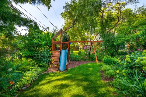 613 S Wright St, Naperville, IL 60540 photo 43