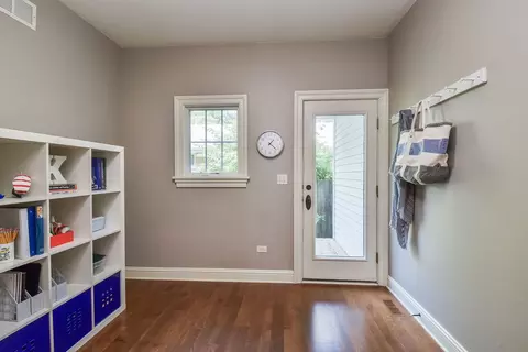 613 S Wright St, Naperville, IL 60540 photo 20