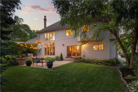 613 S Wright St, Naperville, IL 60540 photo 39