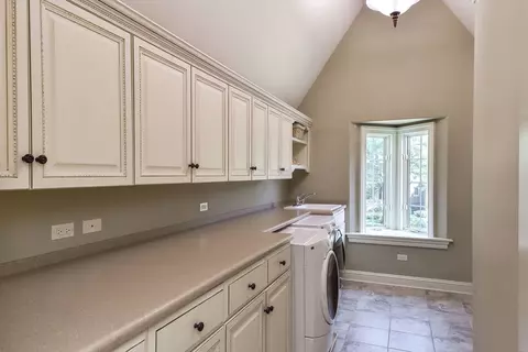 613 S Wright St, Naperville, IL 60540 photo 35