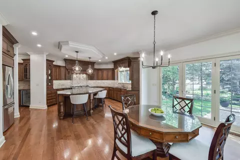 613 S Wright St, Naperville, IL 60540 photo 12