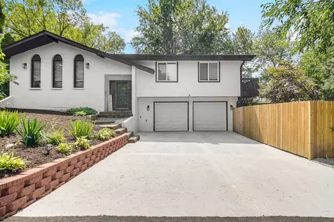 4400 Kingston Ave, Lisle, IL 60532