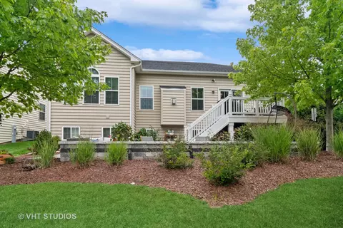1639 Colchester Ln, Aurora, IL 60505 photo 22