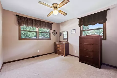 2006 Robert St, Aurora, IL 60506 photo 24