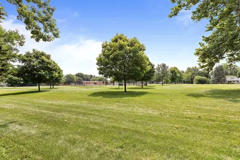 2006 Robert St, Aurora, IL 60506 photo 32