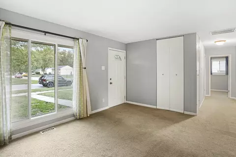 3408 Sally Dr, Steger, IL 60475 photo 3