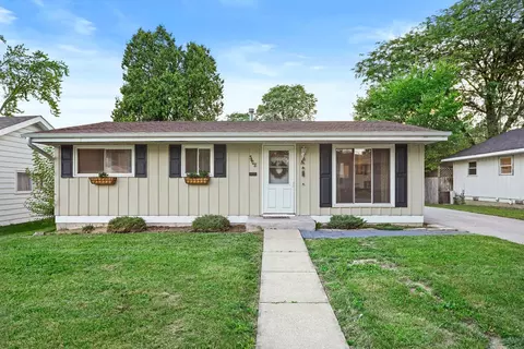 3408 Sally Dr, Steger, IL 60475