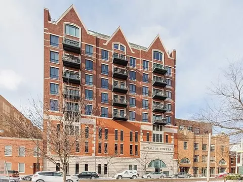 1444 N Orleans St #G-42, Chicago, IL 60610