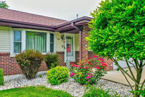 308 Windsor Dr, Ottawa, IL 61350 photo 5