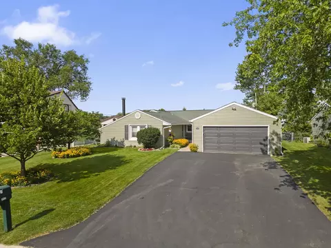 117 Cedarwood Ave, Bolingbrook, IL 60440
