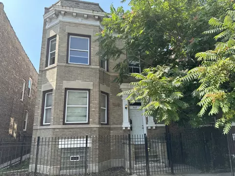 3437 W Harrison St, Chicago, IL 60624