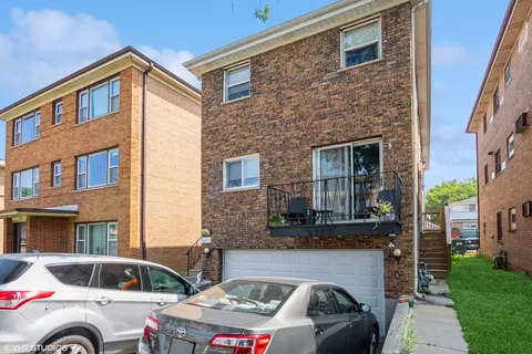 9345 S Pulaski Rd, Evergreen Park, IL 60805