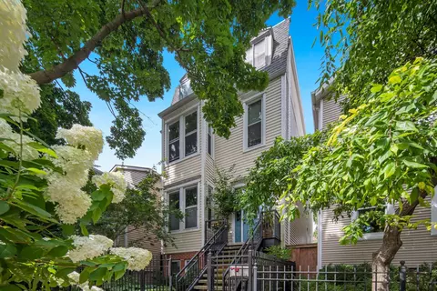 2634 N Dayton St, Chicago, IL 60614