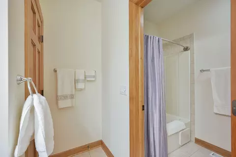 2031 Mackenzie Pl, Wheaton, IL 60187 photo 20