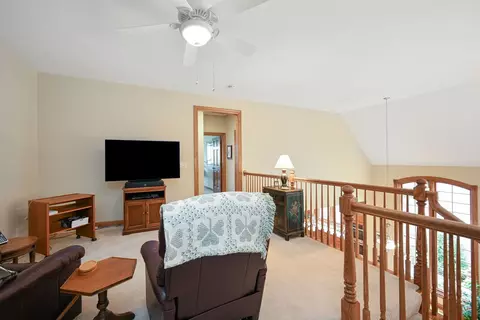 2031 Mackenzie Pl, Wheaton, IL 60187 photo 16