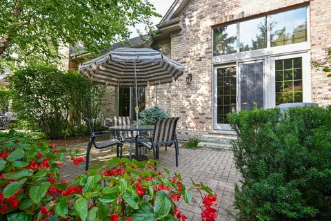 2031 Mackenzie Pl, Wheaton, IL 60187 photo 23