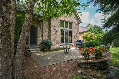 2031 Mackenzie Pl, Wheaton, IL 60187 photo 22