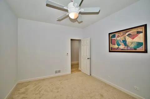 2064 Amelia Ln, Hoffman Estates, IL 60192 photo 25