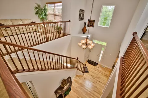 2064 Amelia Ln, Hoffman Estates, IL 60192 photo 28