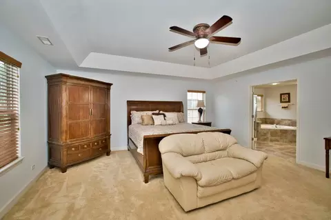 2064 Amelia Ln, Hoffman Estates, IL 60192 photo 33