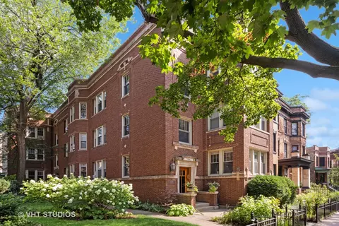 1442 W Summerdale Ave #1, Chicago, IL 60640