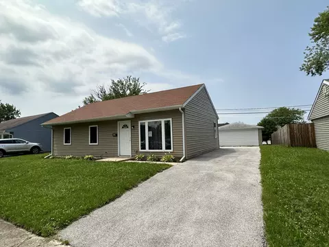 22140 Hawthorne Way, Richton Park, IL 60471
