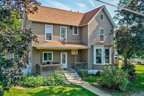 425 Marcy St, Ottawa, IL 61350