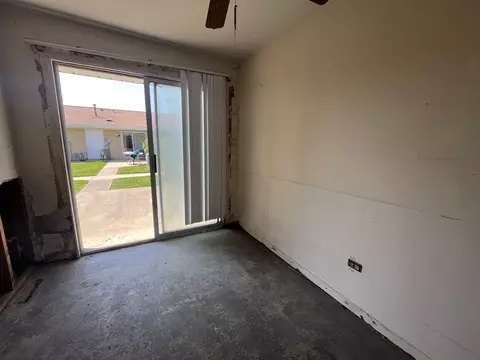 817 Valley Stream Dr #9B, Wheeling, IL 60090 photo 4