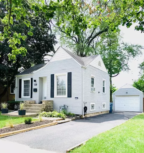 14536 Turner Ave, Midlothian, IL 60445