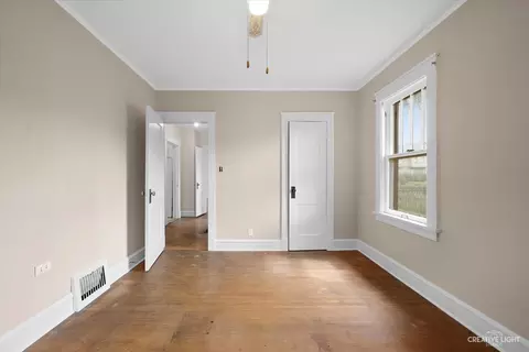 714 Augusta Ave, Elgin, IL 60120 photo 13