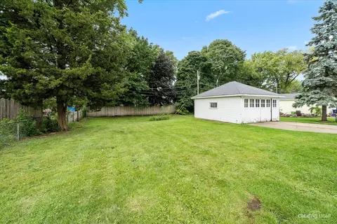 714 Augusta Ave, Elgin, IL 60120 photo 27