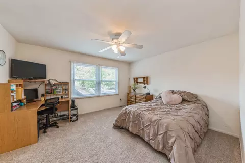 305 Linden Ln, Wheeling, IL 60090 photo 5