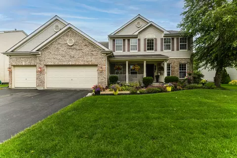 2871 Geneva Ln, Lake In The Hills, IL 60156