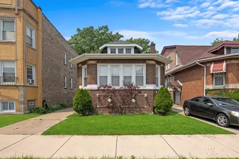 8136 S Chappel Ave, Chicago, IL 60617