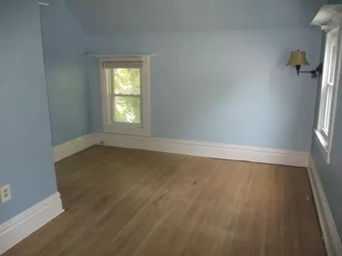 638 Enterprise St, Elgin, IL 60120 photo 14