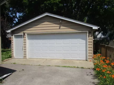 638 Enterprise St, Elgin, IL 60120 photo 20