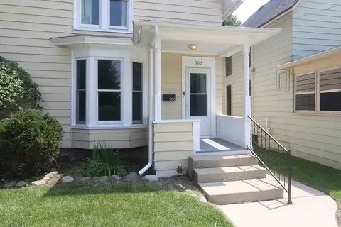 505 Douglas Ave, Elgin, IL 60120 photo 3