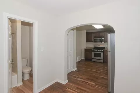 505 Douglas Ave, Elgin, IL 60120 photo 16