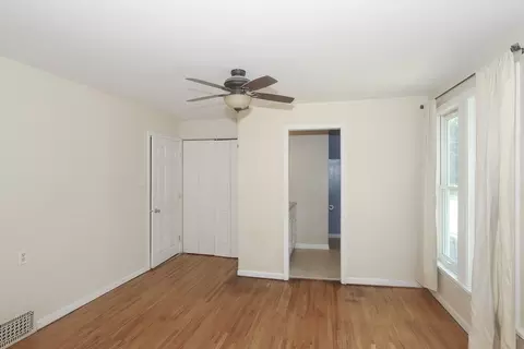 505 Douglas Ave, Elgin, IL 60120 photo 19