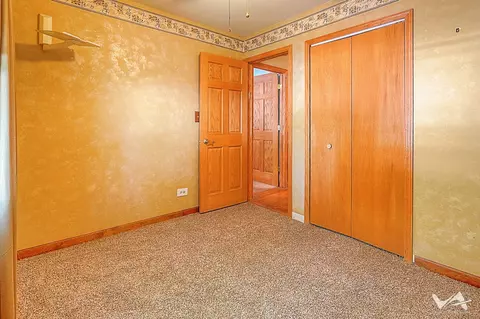 740 Springfield Dr, Roselle, IL 60172 photo 17