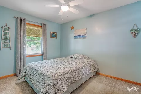 740 Springfield Dr, Roselle, IL 60172 photo 16