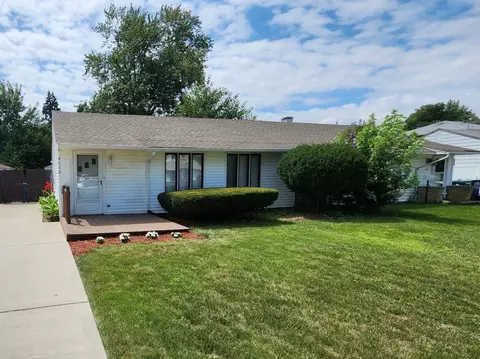 4115 W 90th Pl, Hometown, IL 60456