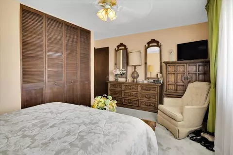 1629 E 91st Pl, Chicago, IL 60617 photo 17